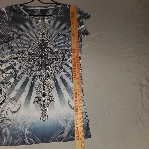 ✔️Gorgeous bling cross tshirt - Picture 5 of 6